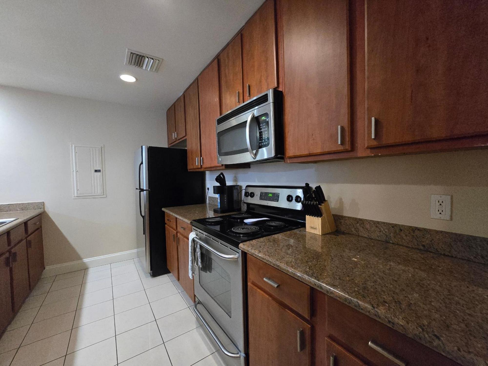 Amazing Condos Beautiful View 2 Blocks To French Quarter, Small Rooftop Pool, Gym, Seanger Theater, Super Dome, And Bourbon St New Orleans Room photo